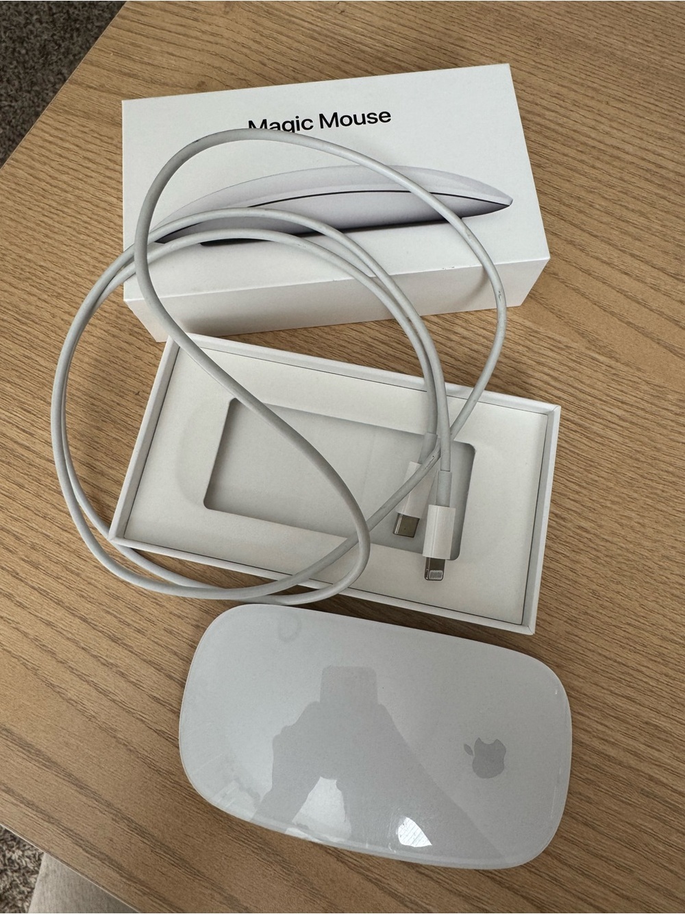 Magic Mouse - Picture 3 of 3